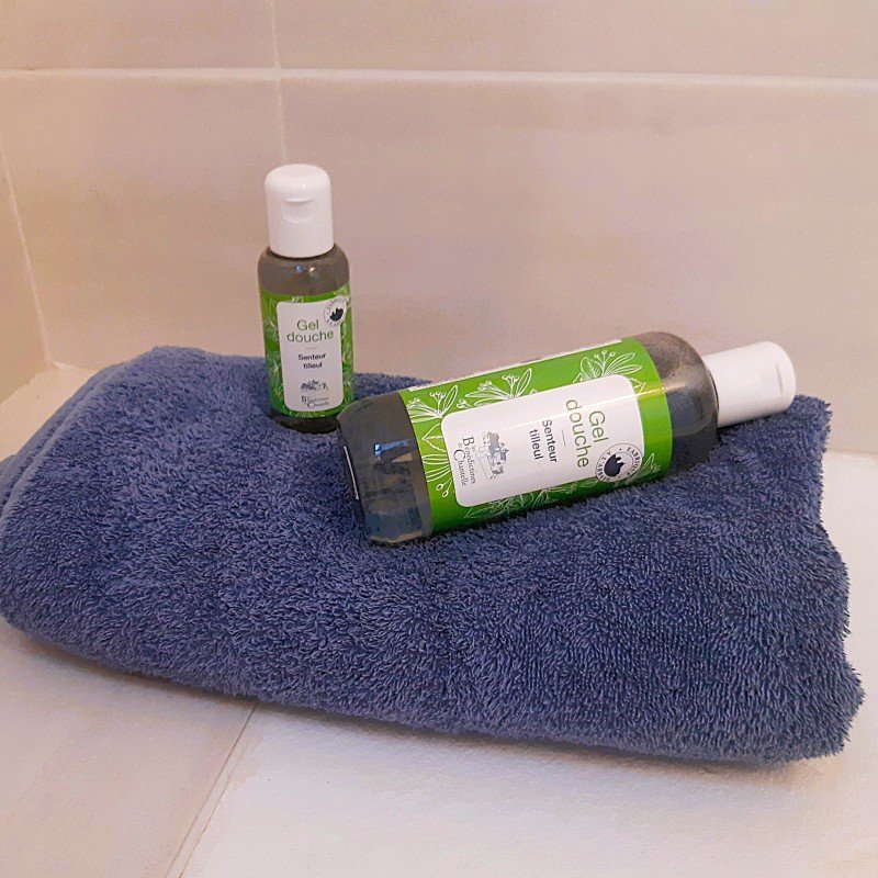 gel-douche-senteur-tilleul-douceur (2)
